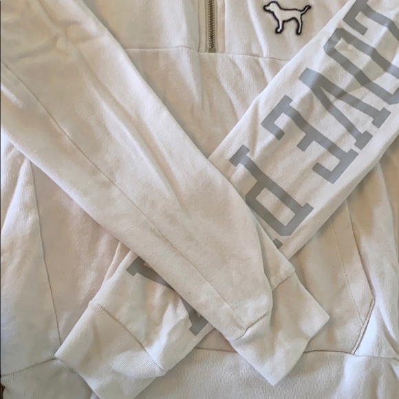 Women’s Pink brand sweatshirt size S - Picture 8 of 8